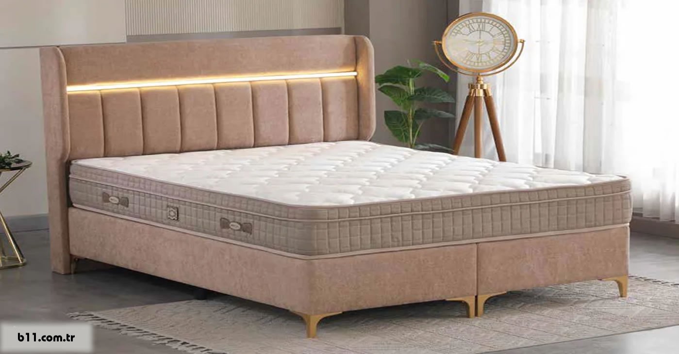 Romanian Base Bed Set